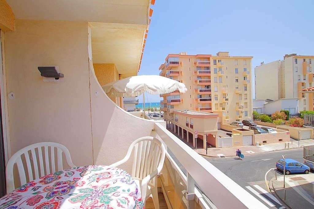 Appartement Calme Et Moderne Avec Vue Mer 74 Canet-en-Roussillon Exterior photo